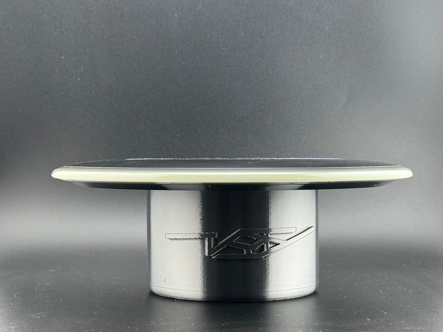 Axiom Crave - R2 Eclipse Gyropalooza 176g (Glow Rim)