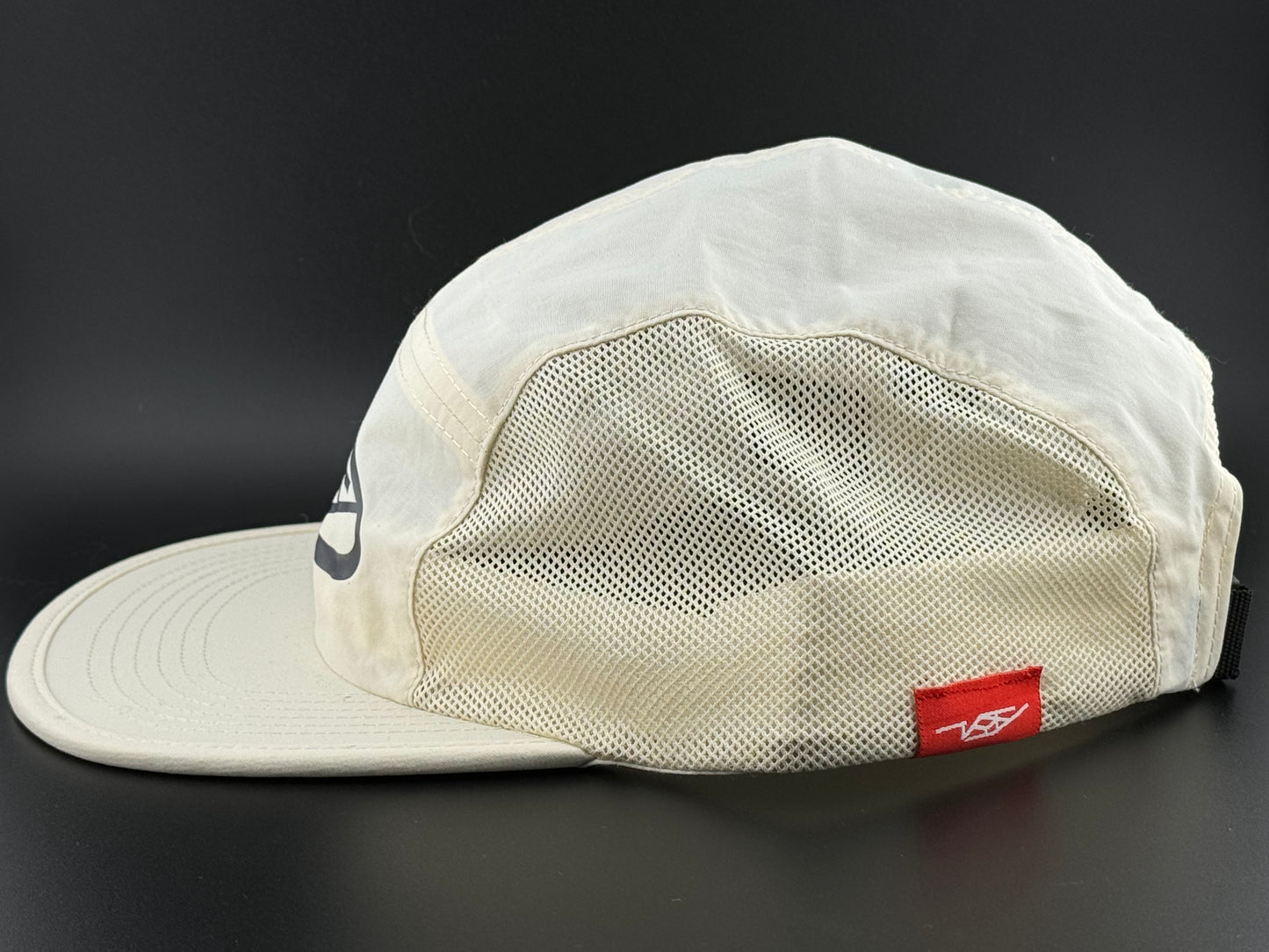 Arlo 5 Panel Hat (Sail/Charcoal)